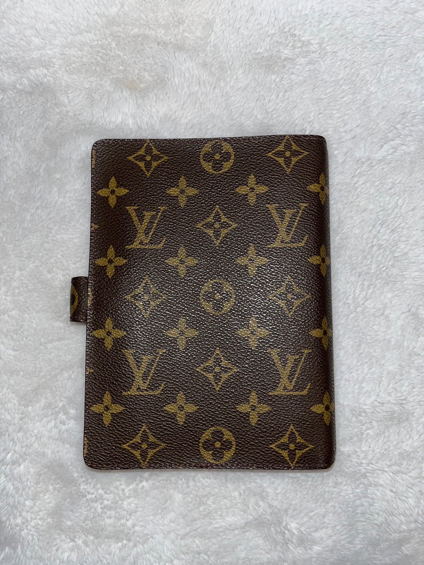 Louis Vuitton Agenda MM