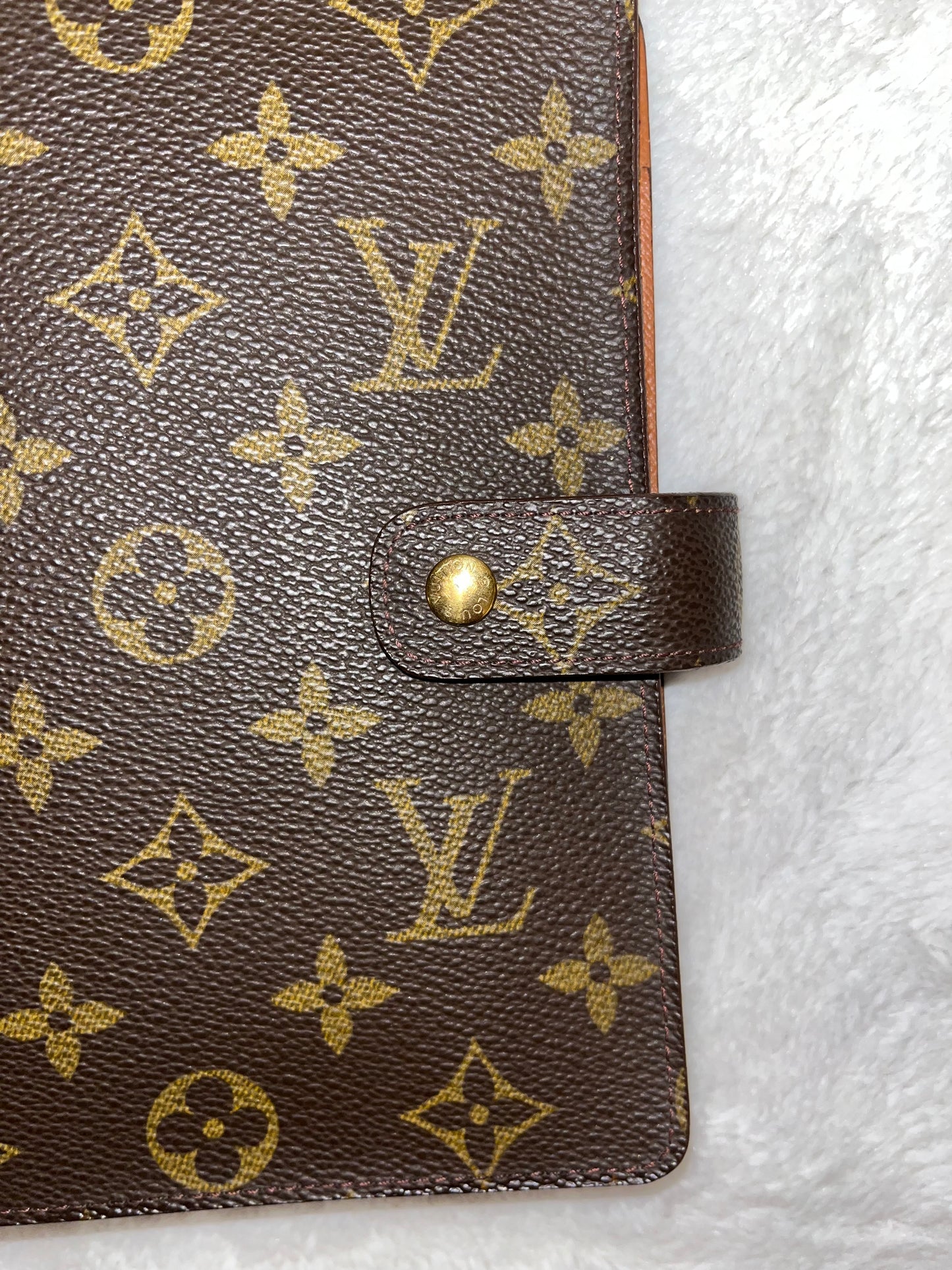 Louis Vuitton Agenda MM