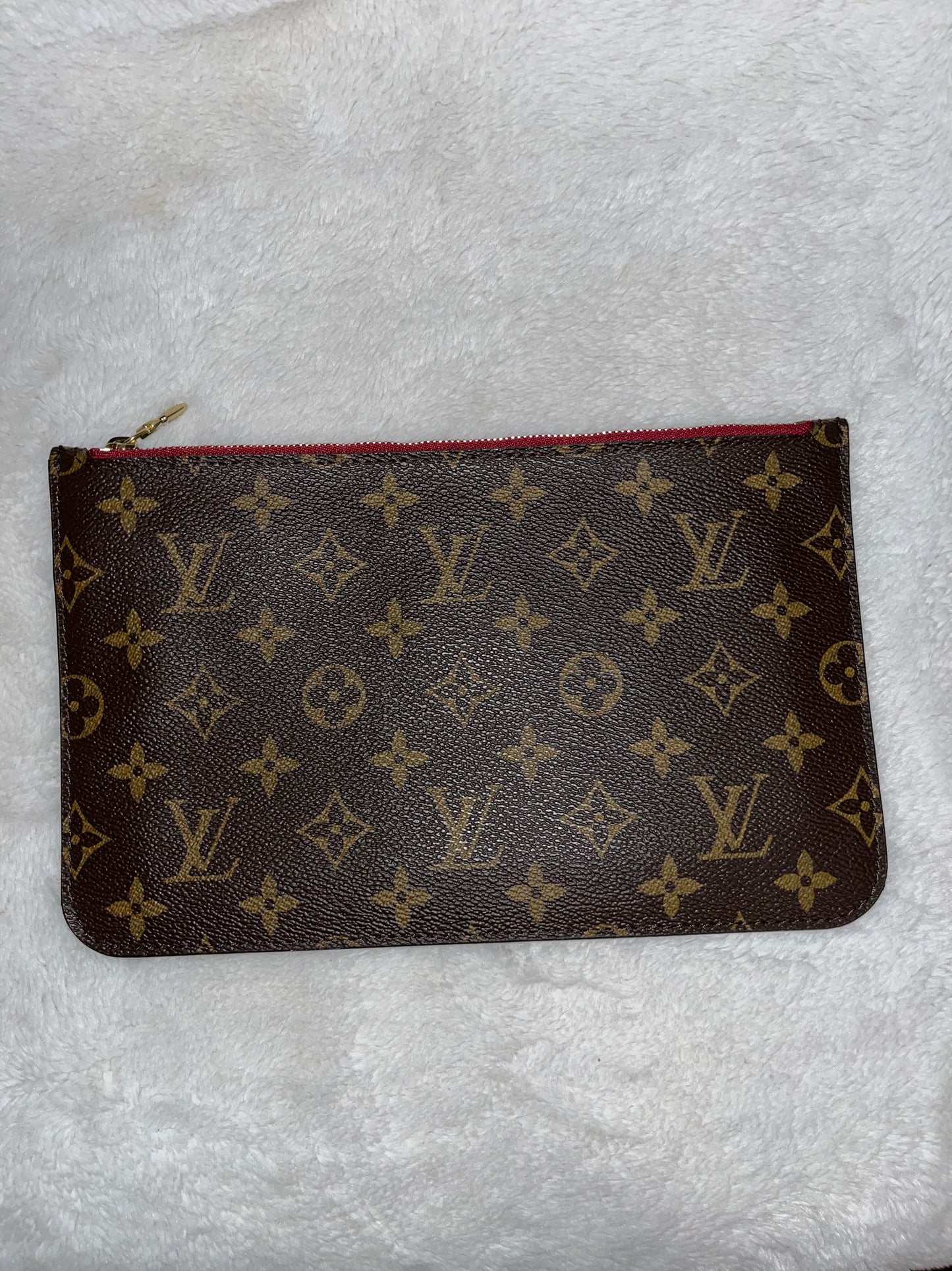 Louis Vuitton Neverfull MM with Pouch